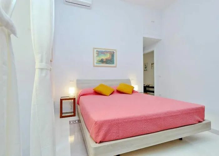 Apartment Carlo Alberto By Halldis Rome